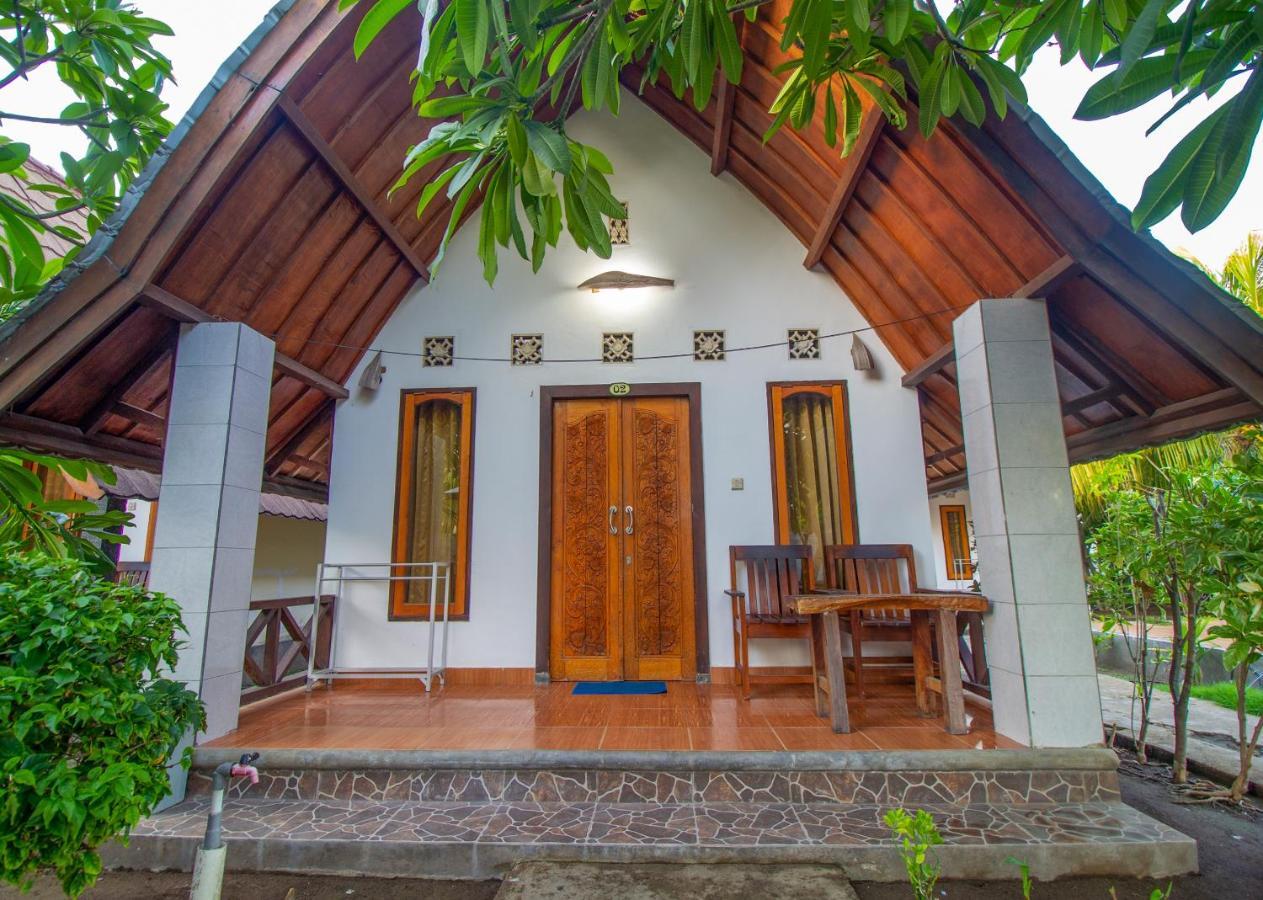 Balengku Homestay Νησιά Γκίλι Εξωτερικό φωτογραφία