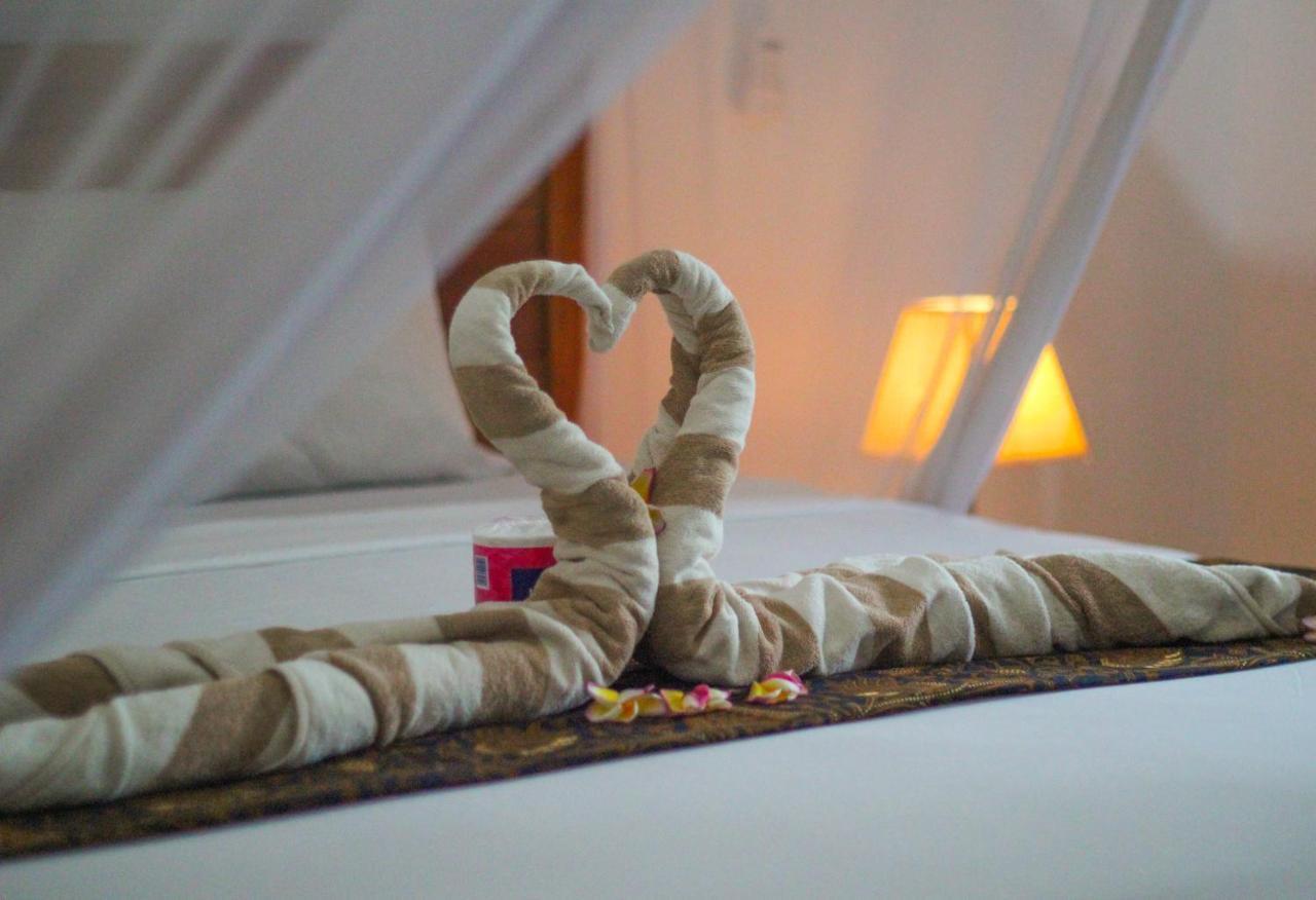 Balengku Homestay Νησιά Γκίλι Εξωτερικό φωτογραφία